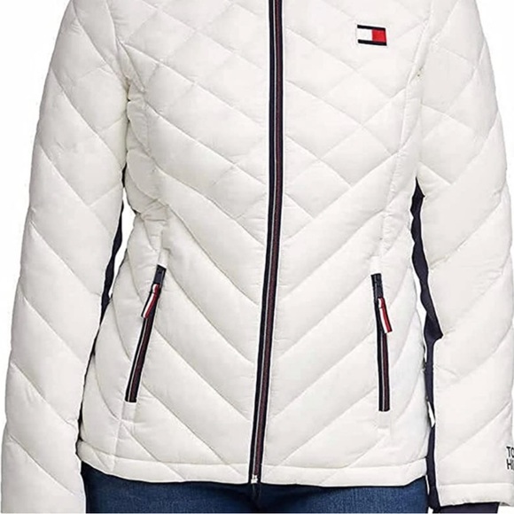 Tommy Hilfiger Trendy White Coat - Picture 1 of 6